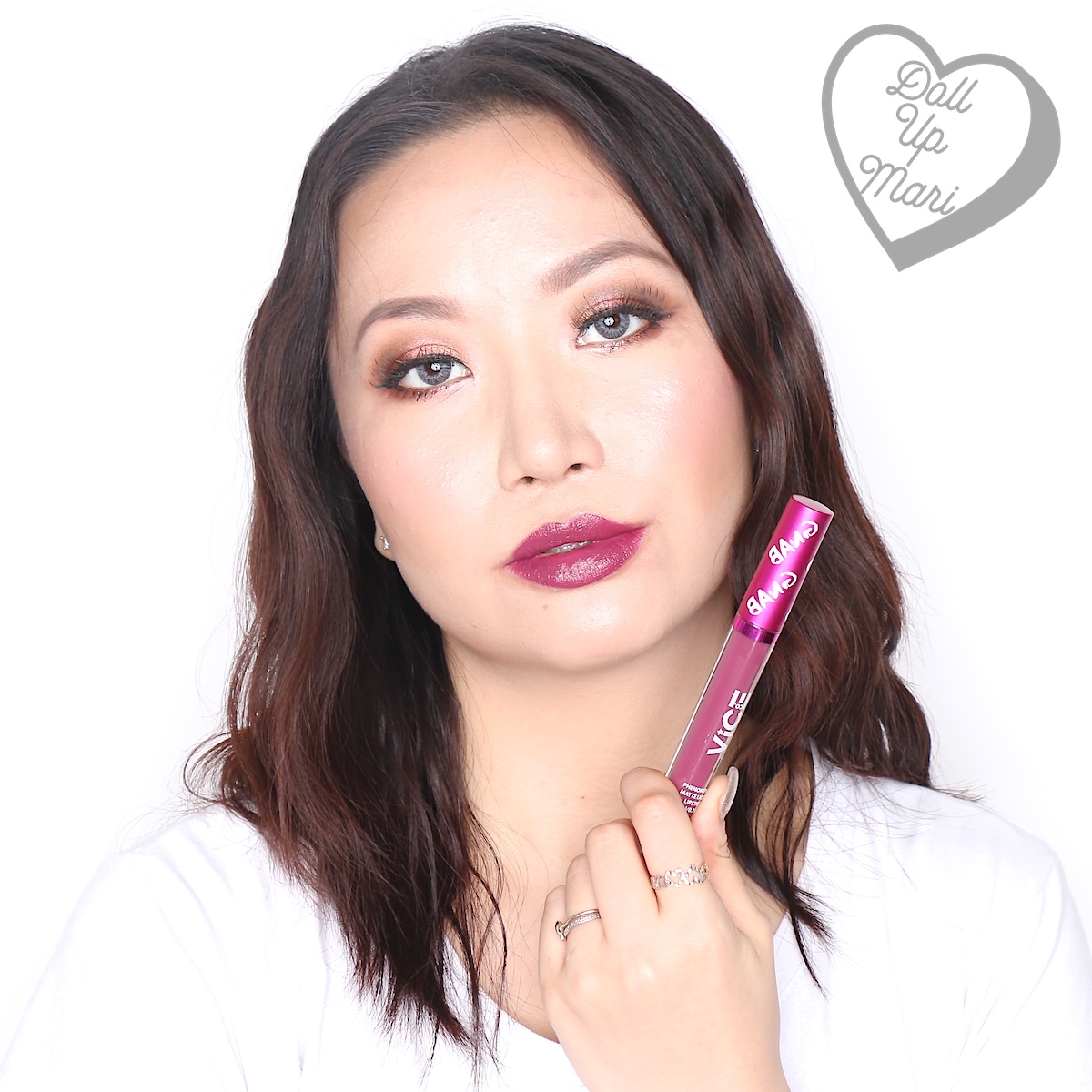 Mari wearing the Matte Liquid Lipstick of the Rrrahmpa set of Vice X Bang Lip set collection